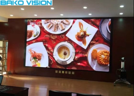 P4 P5 실내 고정된 LED 디스플레이 창조적 형태 광폭 화면 각도 고해상도
